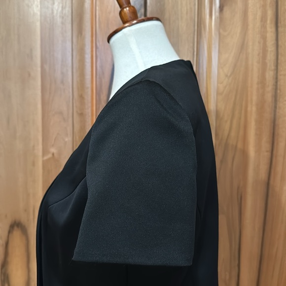 VTG Oleg Cassini - “Black Tie” Formal Top  w/ Rhinestone Buttons - EUC - 10 - Picture 4 of 13